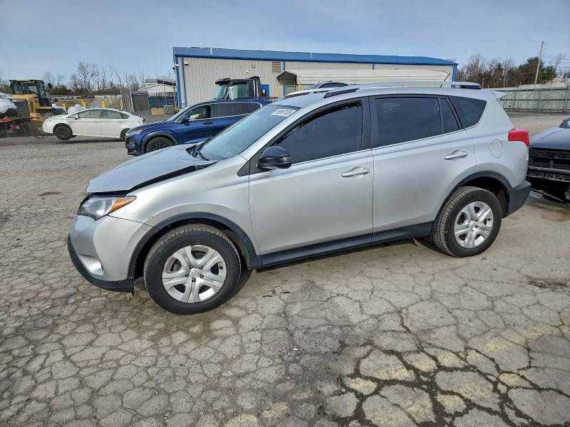 2015 TOYOTA RAV4 LE #3309504637
