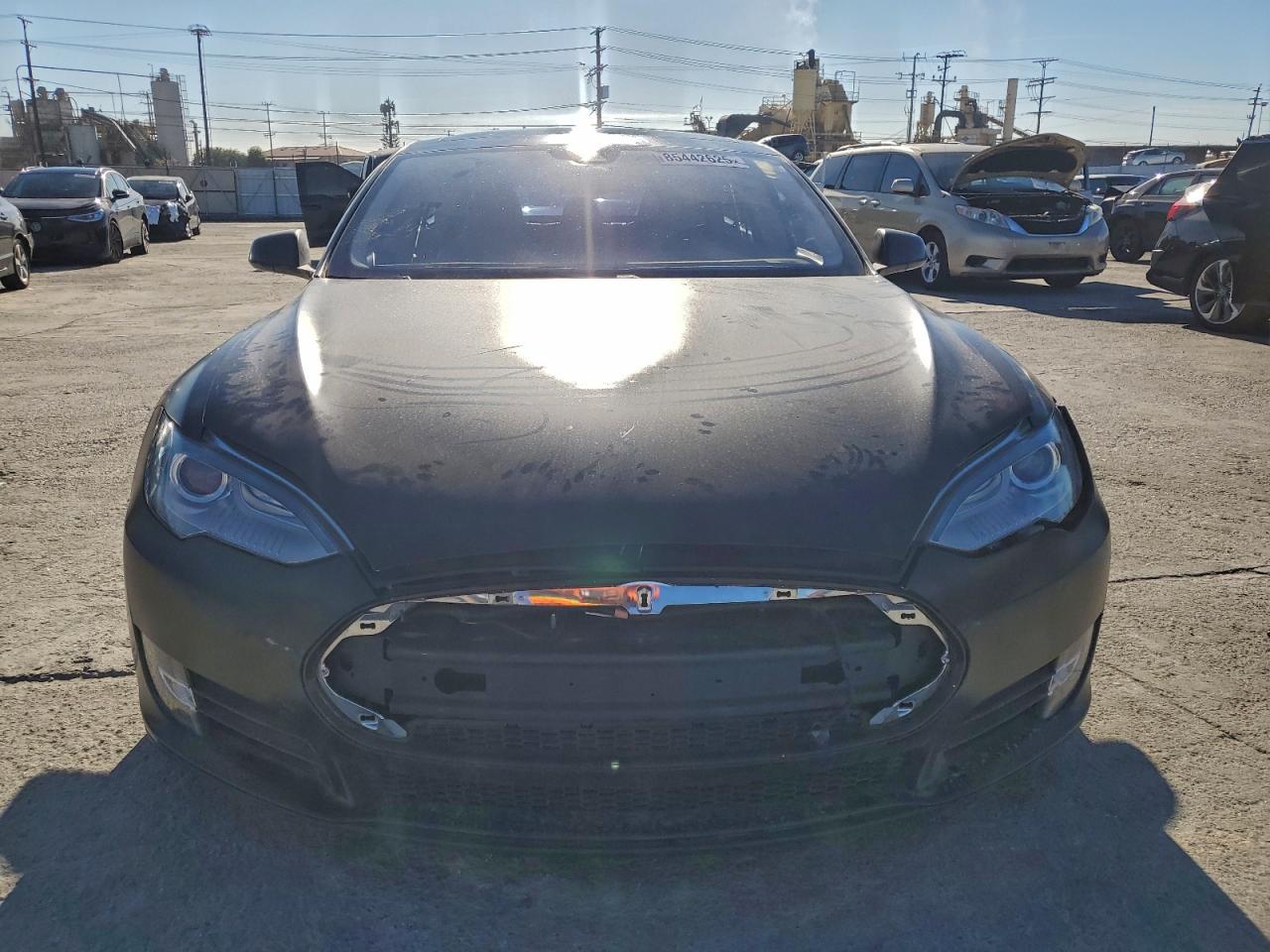 Lot #3316815397 2015 TESLA MODEL S