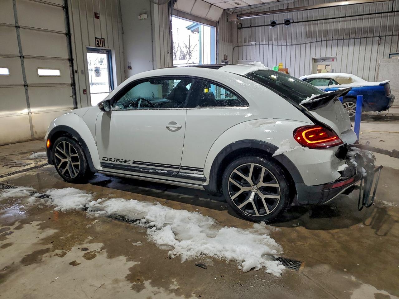 VOLKSWAGEN BEETLE DUNE