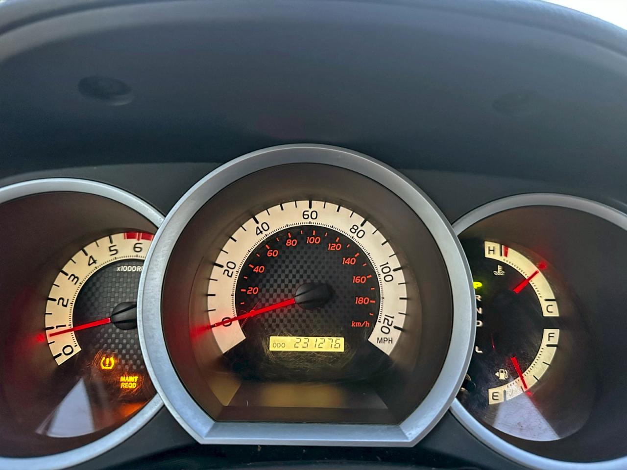 Lot #3318059366 2011 TOYOTA TACOMA ACC