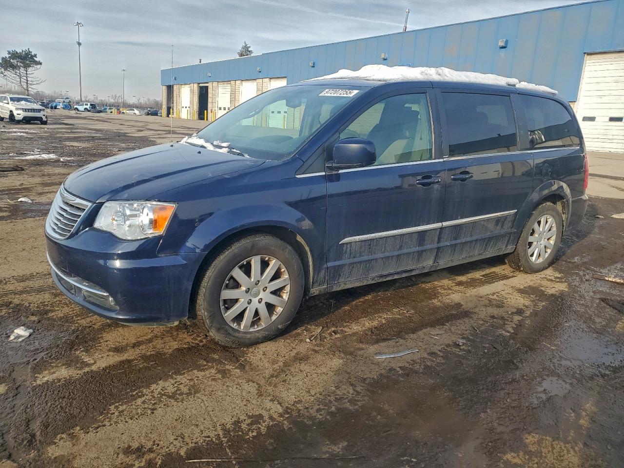 Lot #3317735126 2013 CHRYSLER TOWN & COU