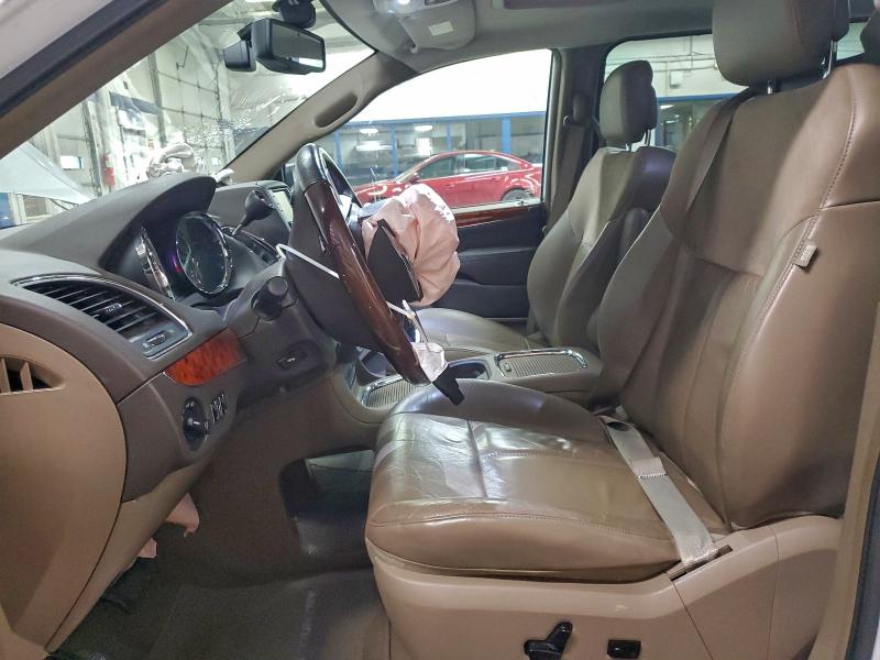 2015 CHRYSLER TOWN & COU #3305662723