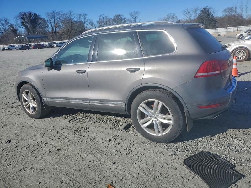 2014 VOLKSWAGEN TOUAREG V6 #3315974093