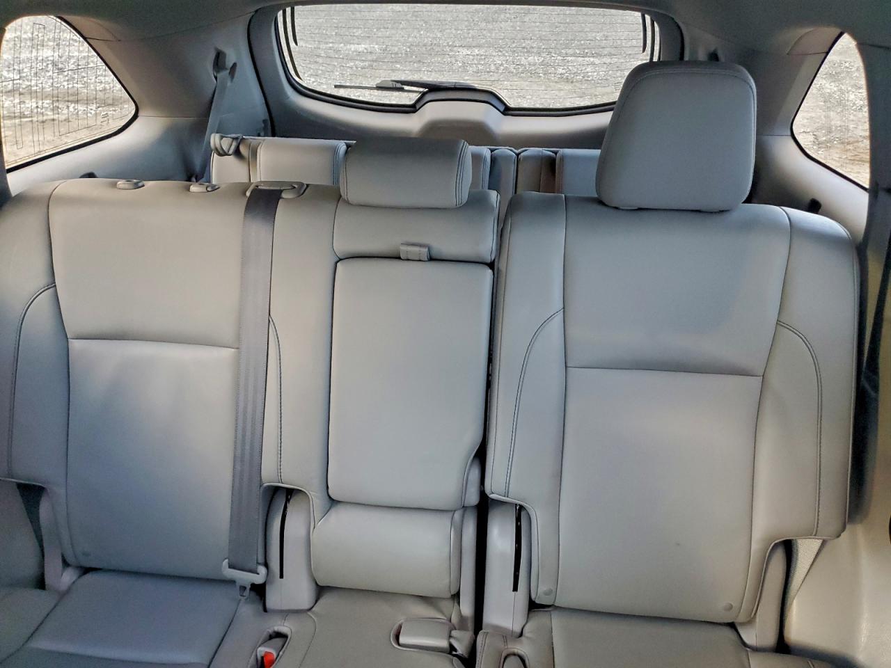 TOYOTA HIGHLANDER XLE