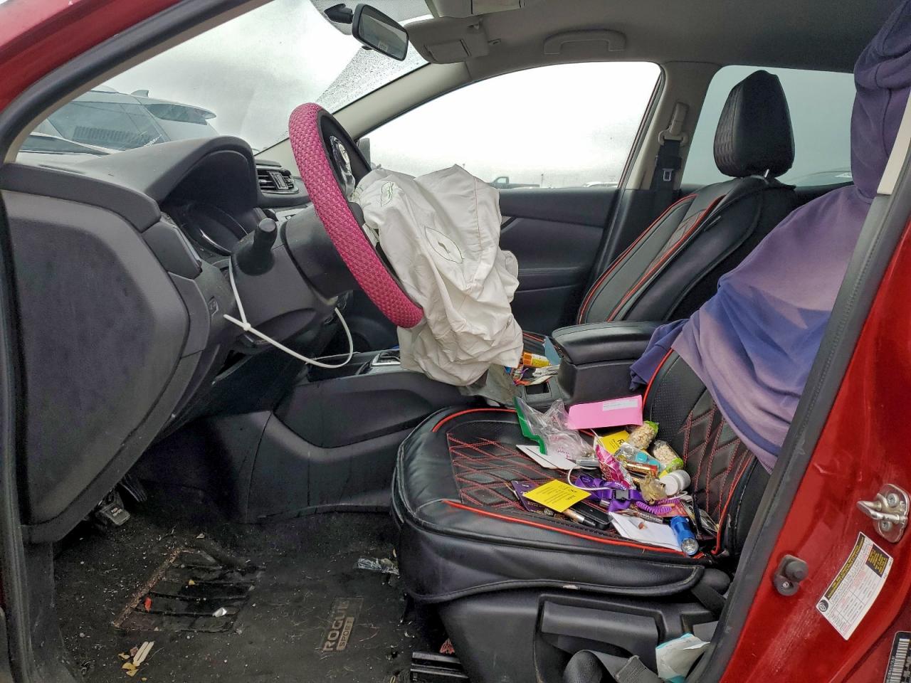 NISSAN ROGUE SPORT S