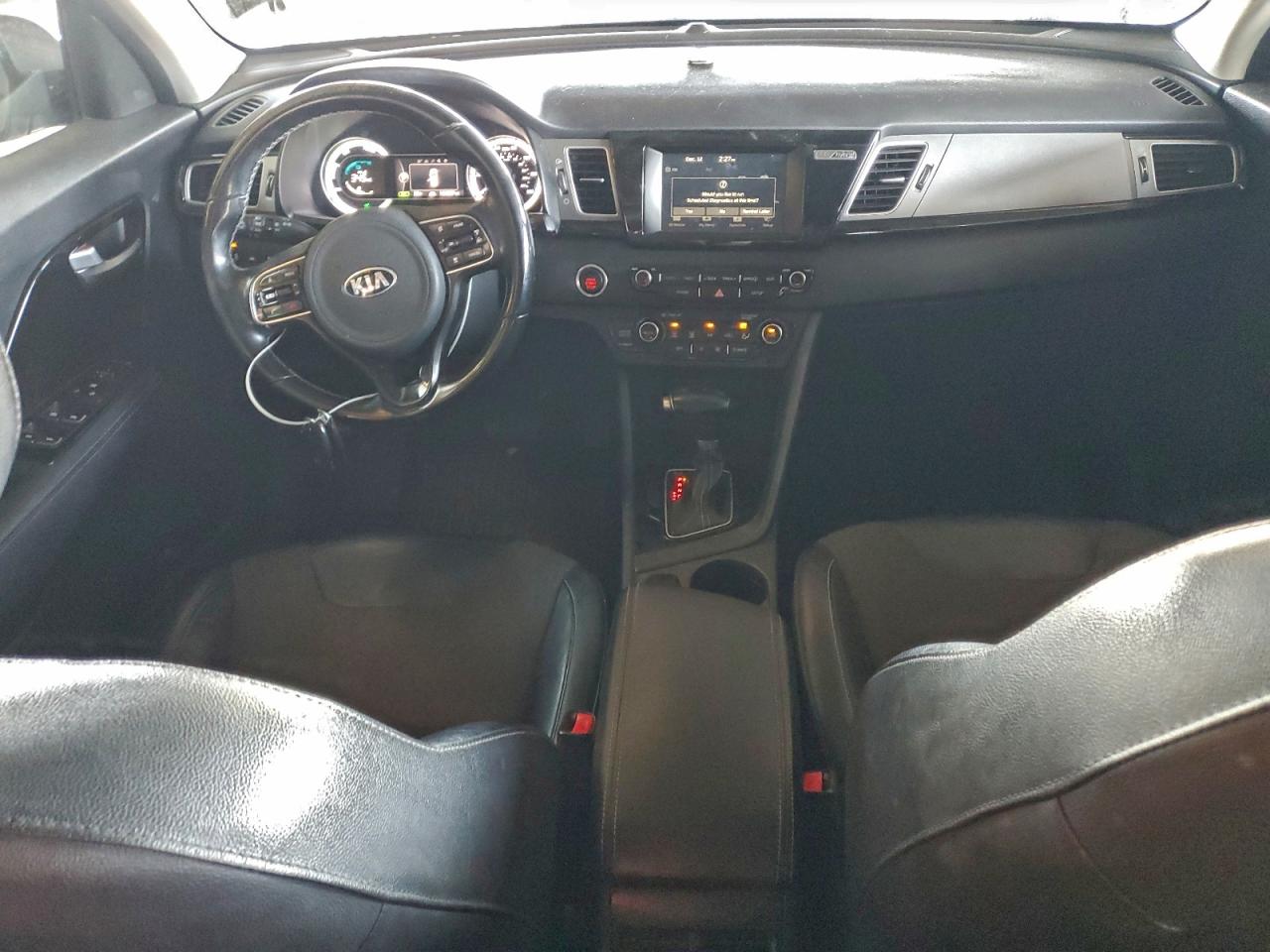 KIA NIRO EX