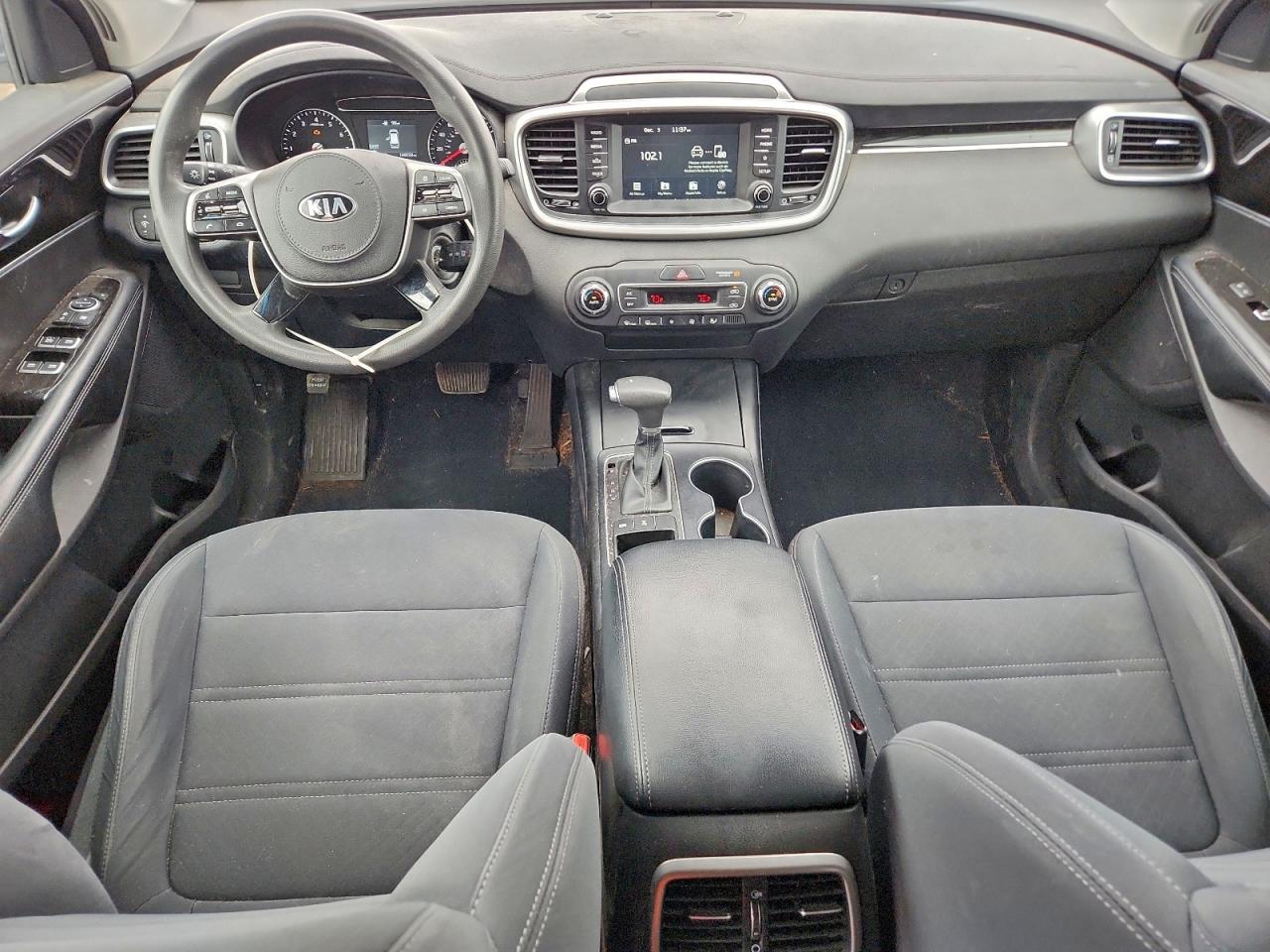KIA SORENTO LX