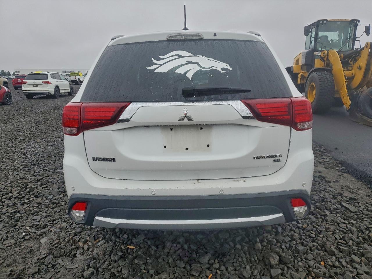 Lot #3317773078 2016 MITSUBISHI OUTLANDER