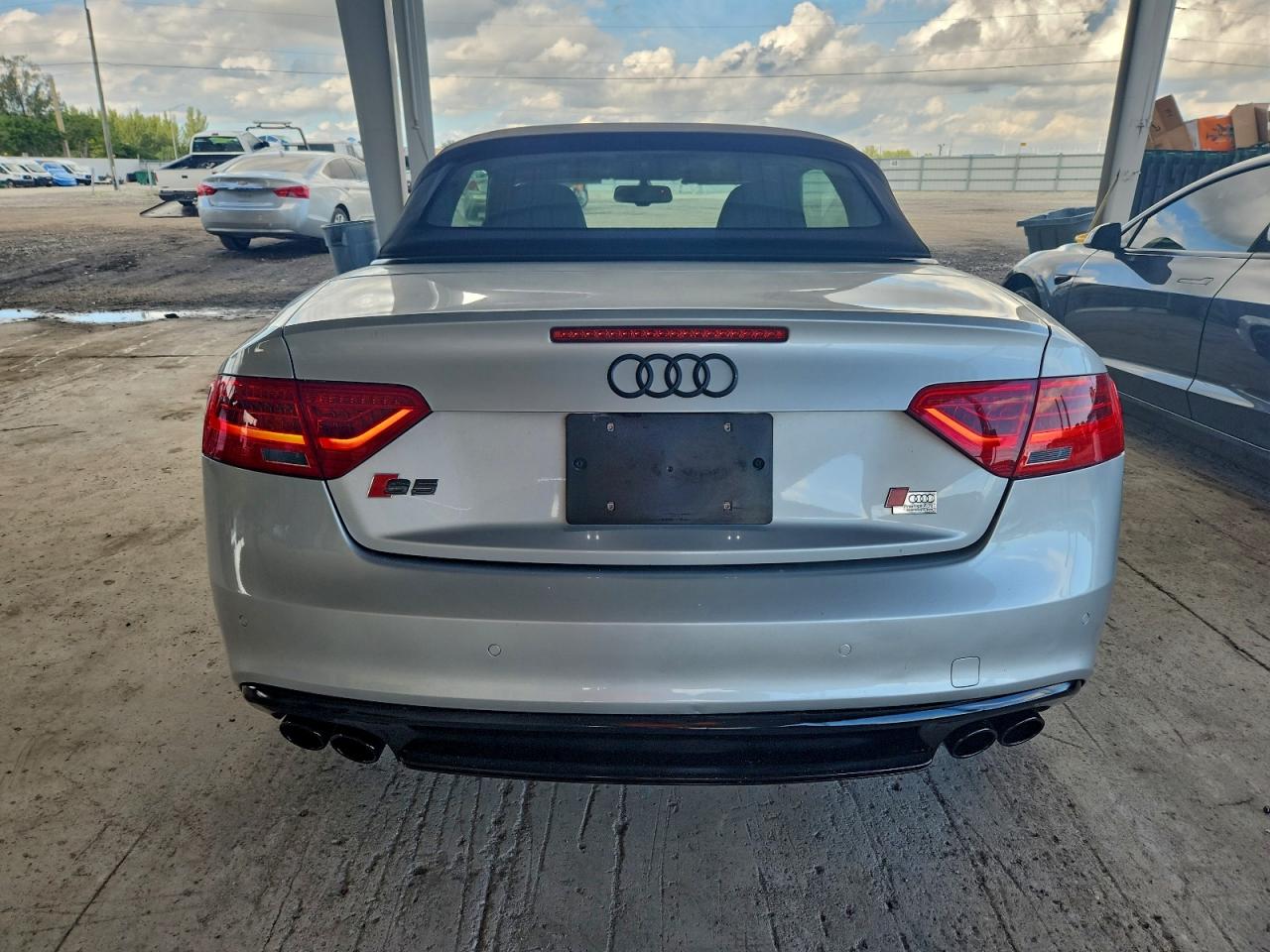 AUDI S5 PREMIUM PLUS