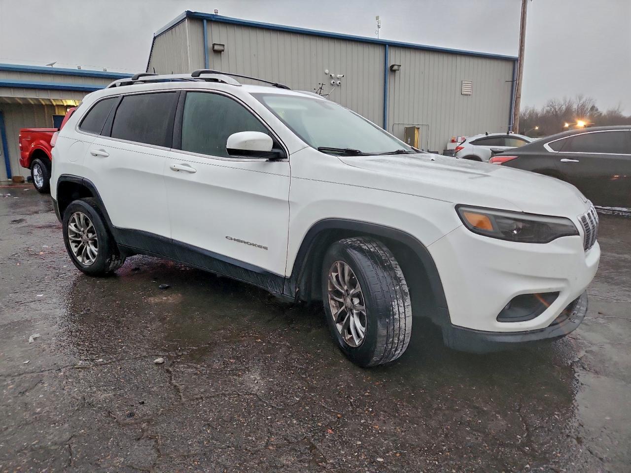 JEEP GRAND CHEROKEE LATITUDE PLUS