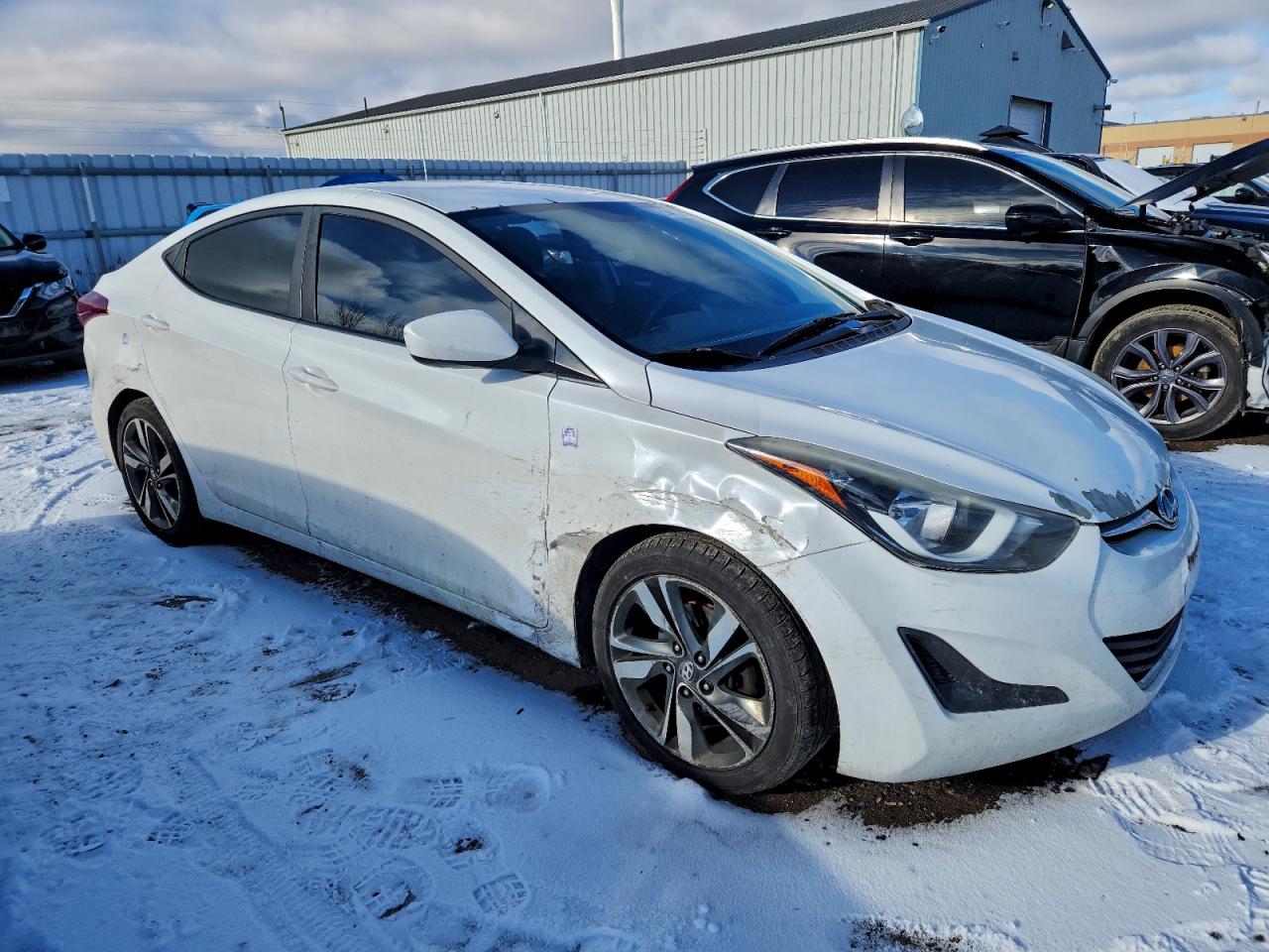 HYUNDAI ELANTRA SE