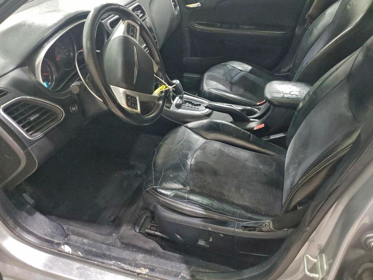 CHRYSLER 200 LIMITED