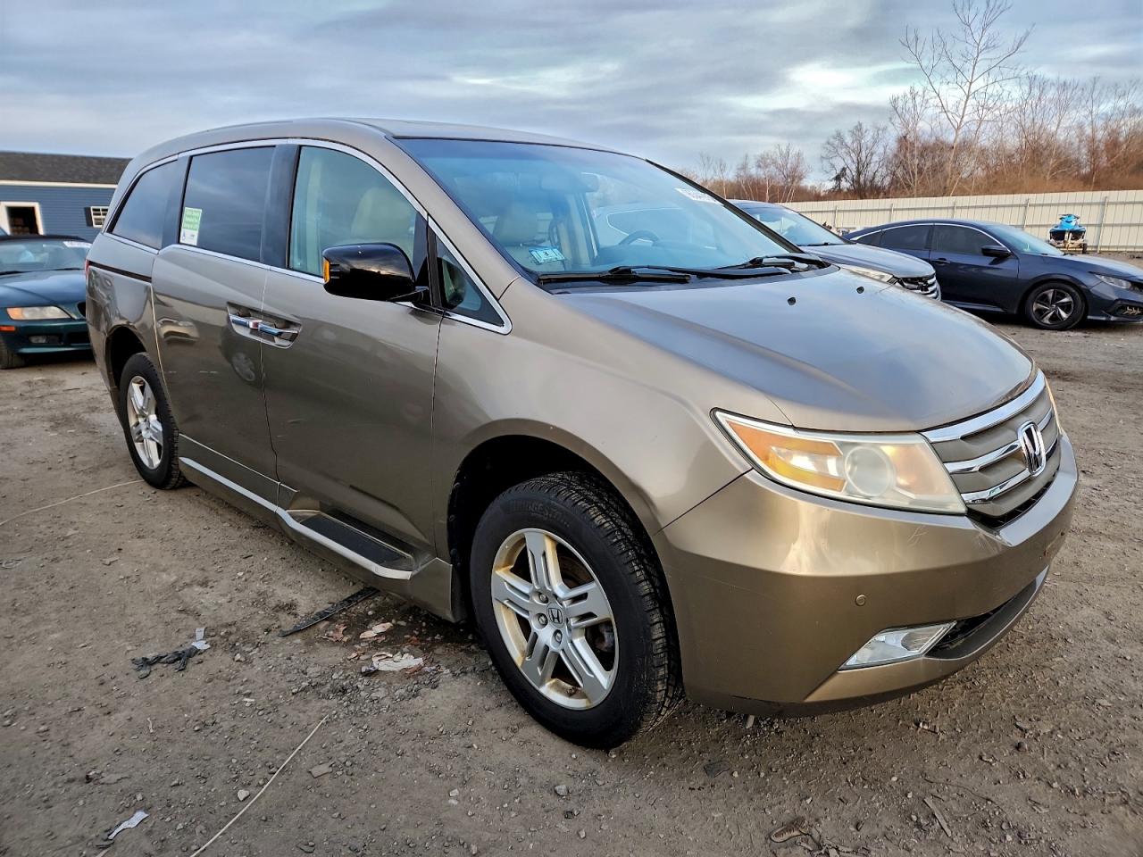 HONDA ODYSSEY TOURING