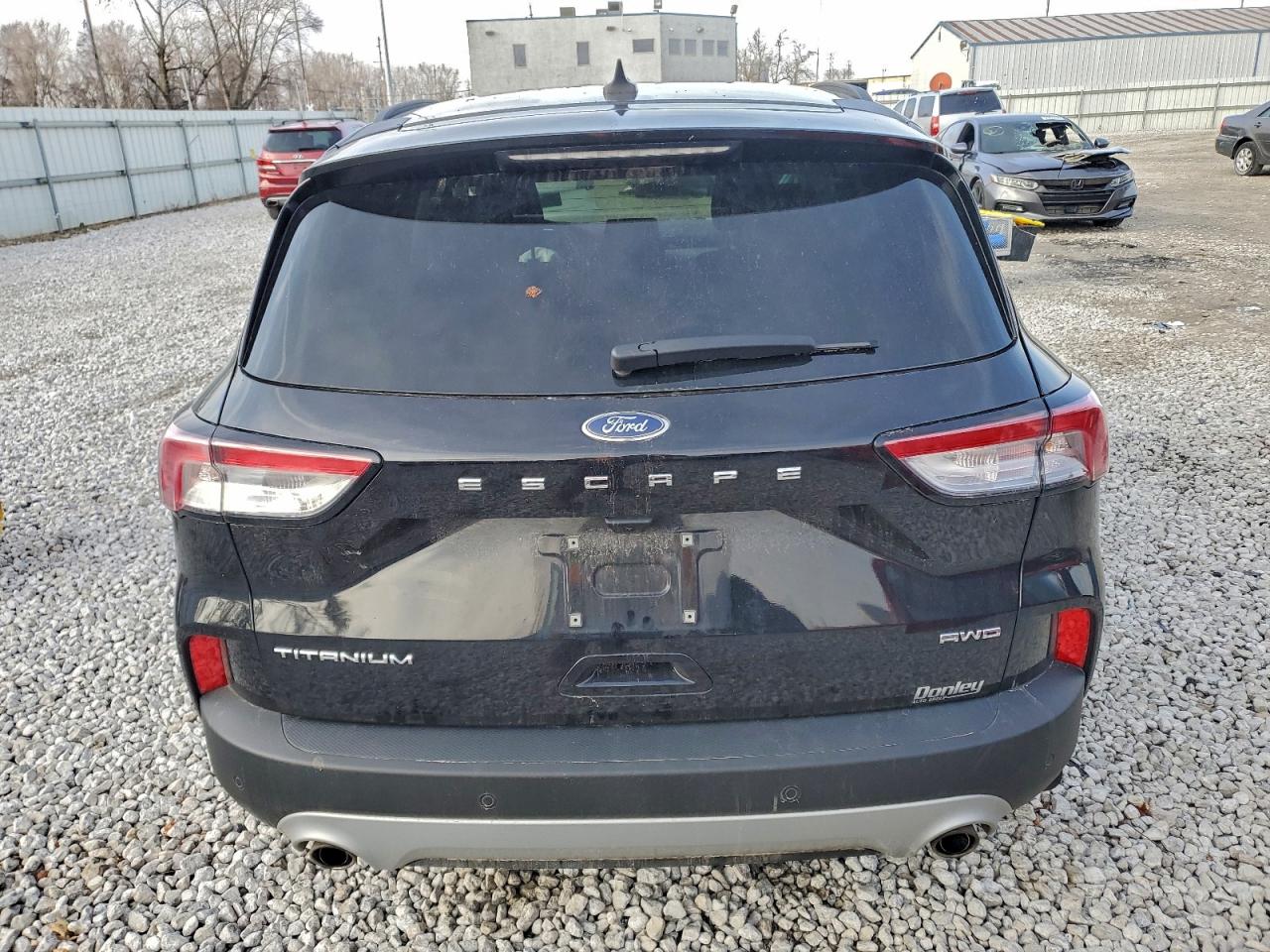FORD ESCAPE TITANIUM
