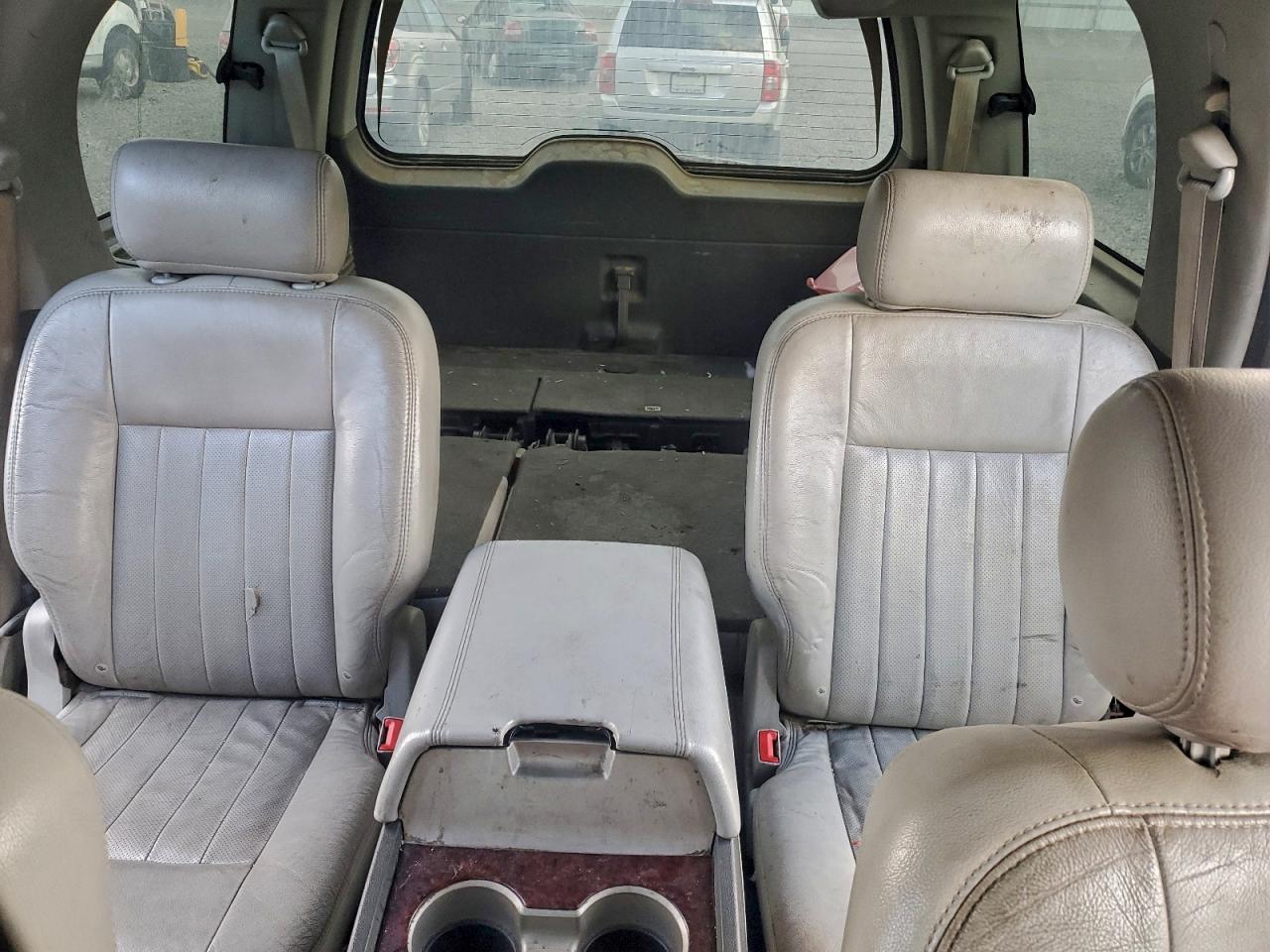 Lot #3317104991 2006 LINCOLN NAVIGATOR