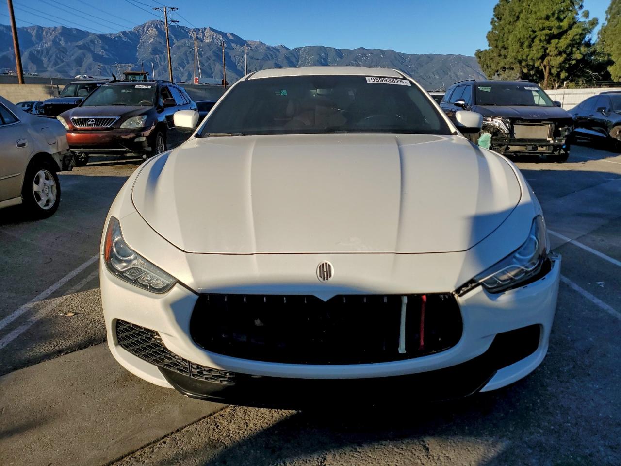 MASERATI GHIBLI