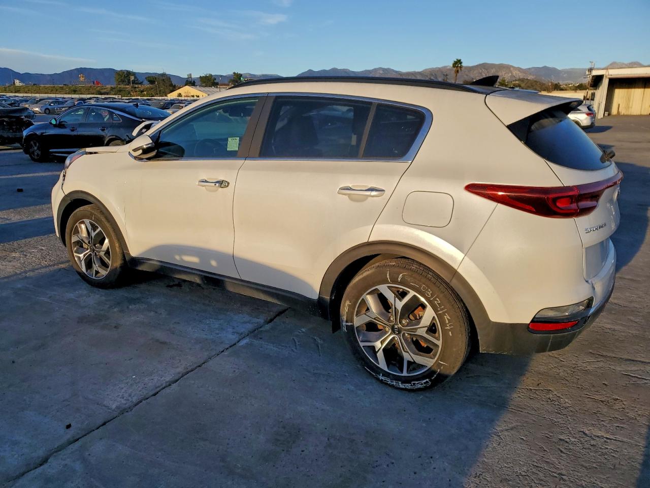 KIA SPORTAGE EX