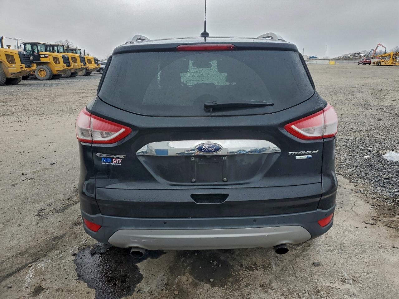 FORD ESCAPE TITANIUM
