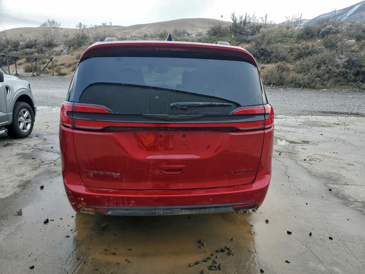 CHRYSLER PACIFICA LIMITED