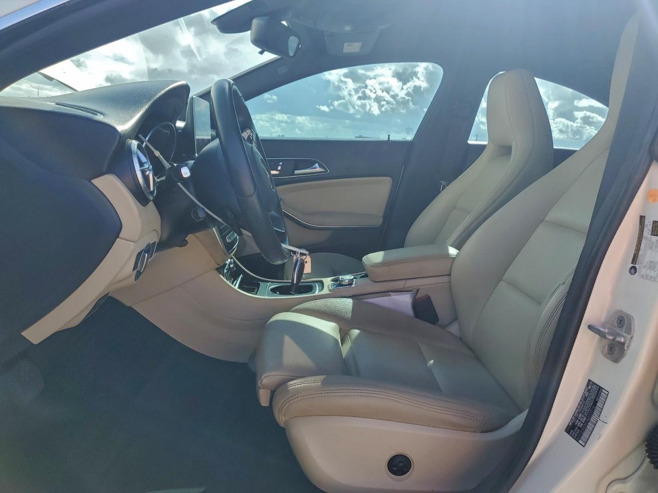 MERCEDES-BENZ CLA-CLASS 250