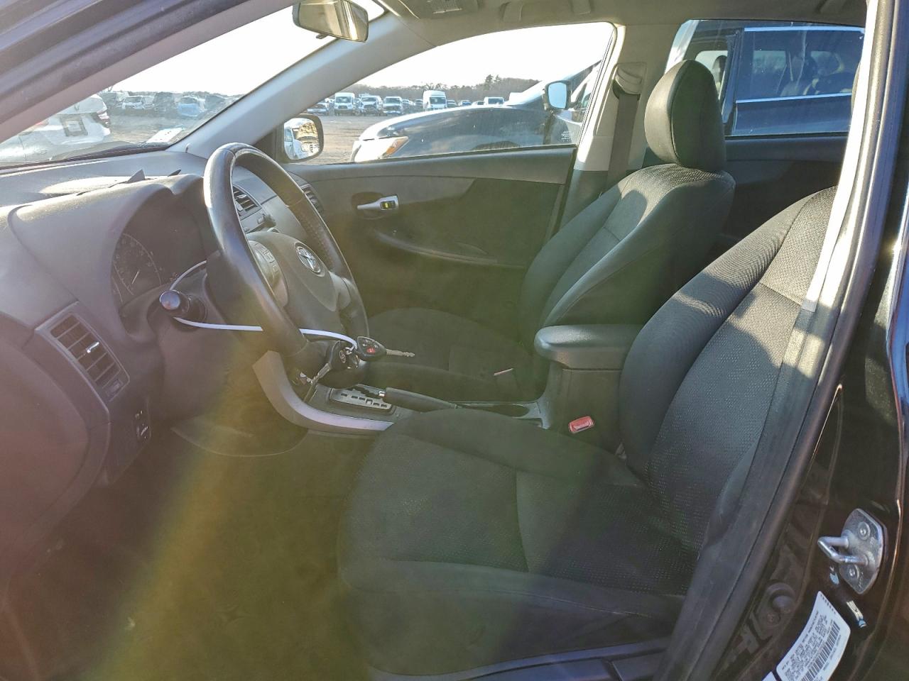 Lot #3305275336 2009 TOYOTA COROLLA BA