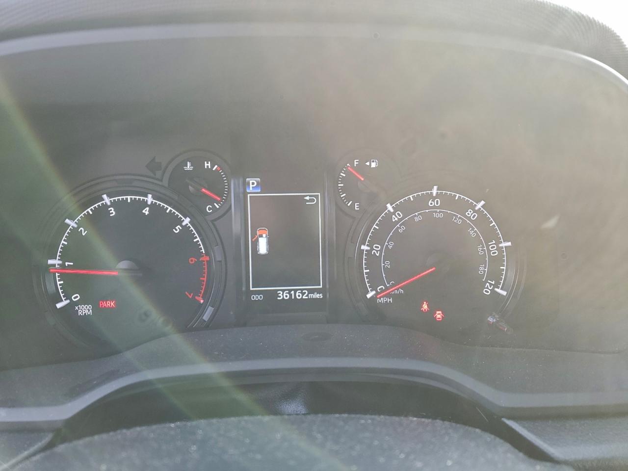 TOYOTA 4RUNNER SR5/SR5 PREMIUM