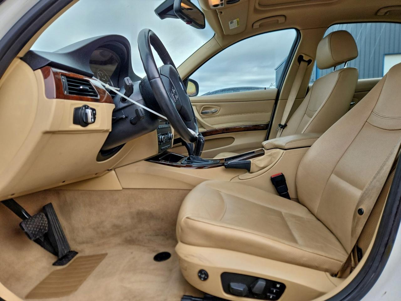 BMW 3 SERIES XI SULEV