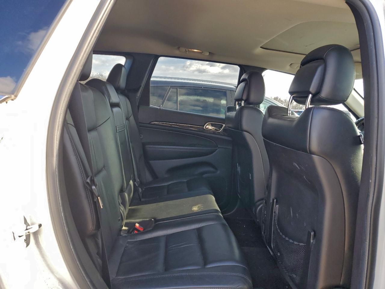 JEEP GRAND CHEROKEE LAREDO