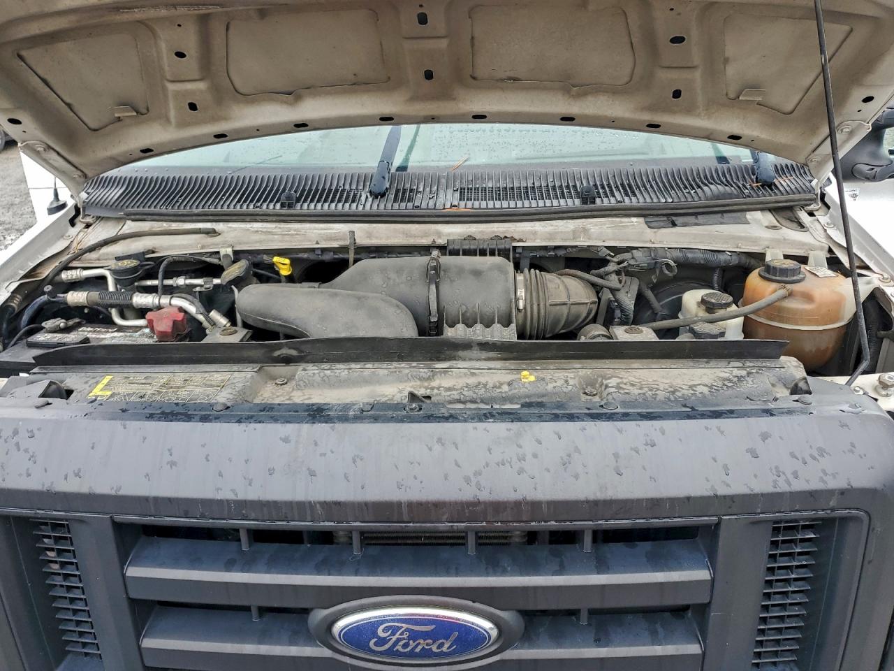 FORD ECONOLINE E150 VAN