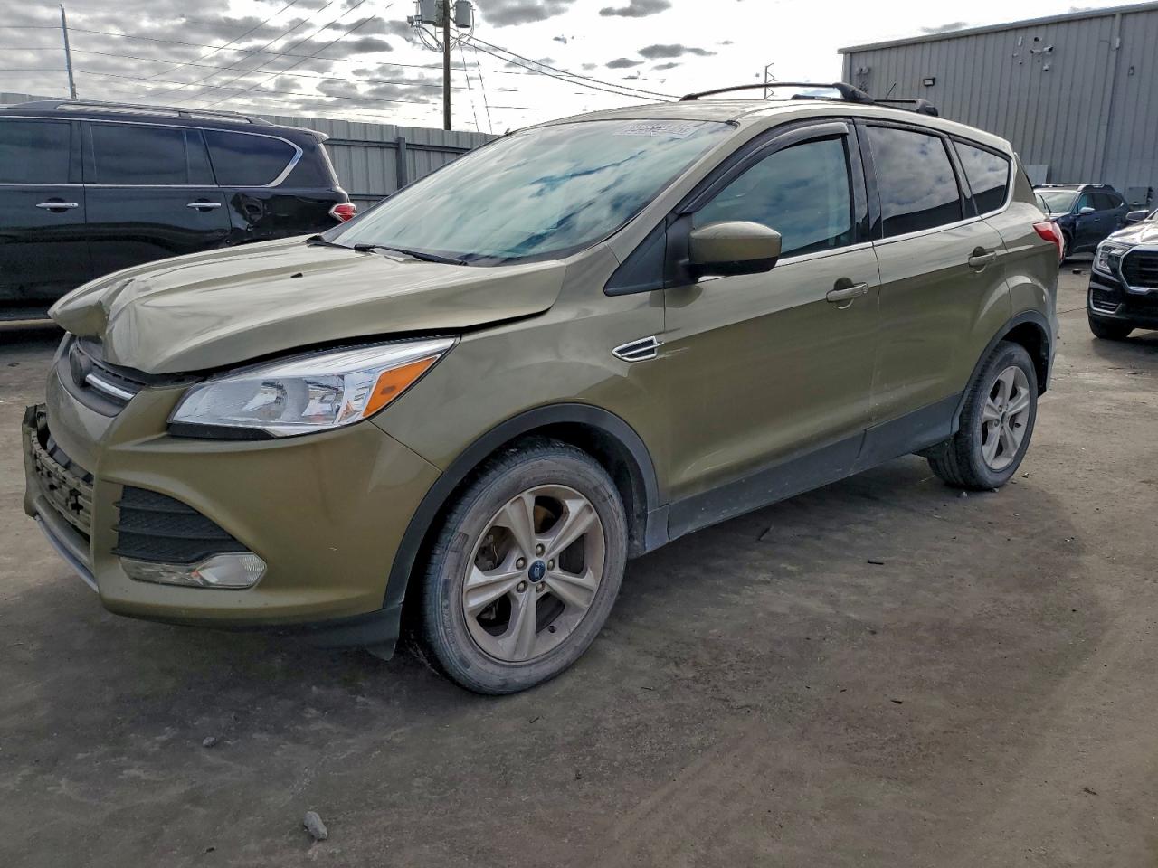 FORD ESCAPE SE