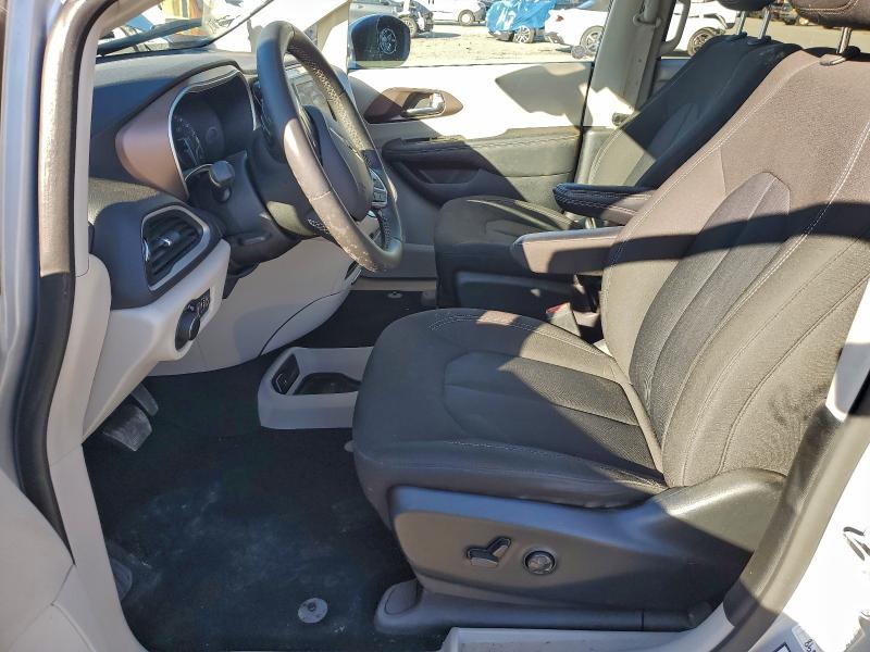 2023 CHRYSLER VOYAGER LX #3304555452