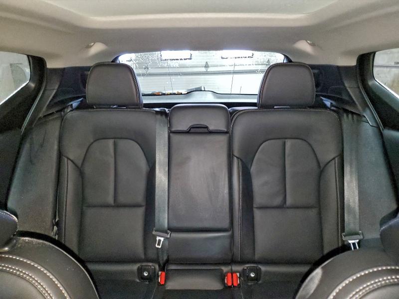 2025 VOLVO XC40 CORE #3315737350