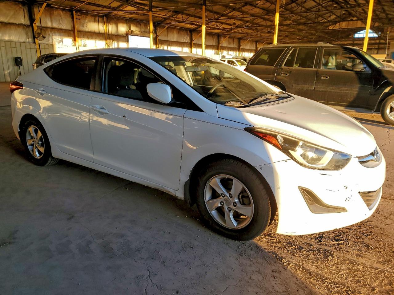 Lot #3315743354 2015 HYUNDAI ELANTRA SE