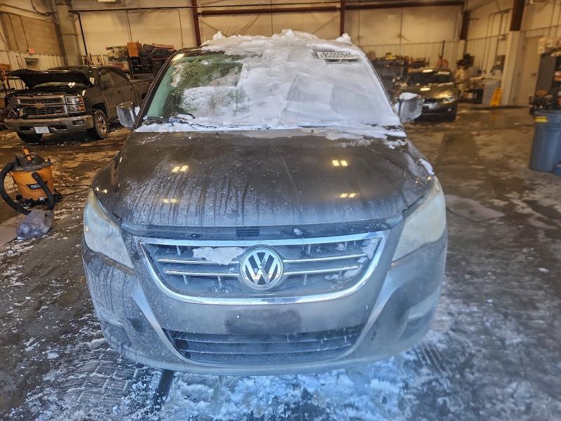 2010 VOLKSWAGEN ROUTAN #3305576117