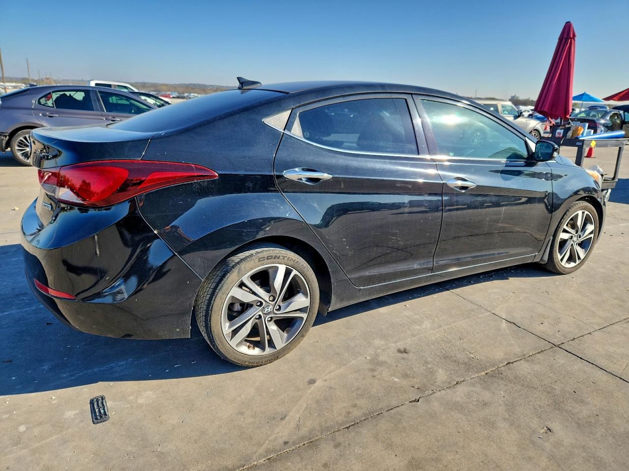 HYUNDAI ELANTRA SE
