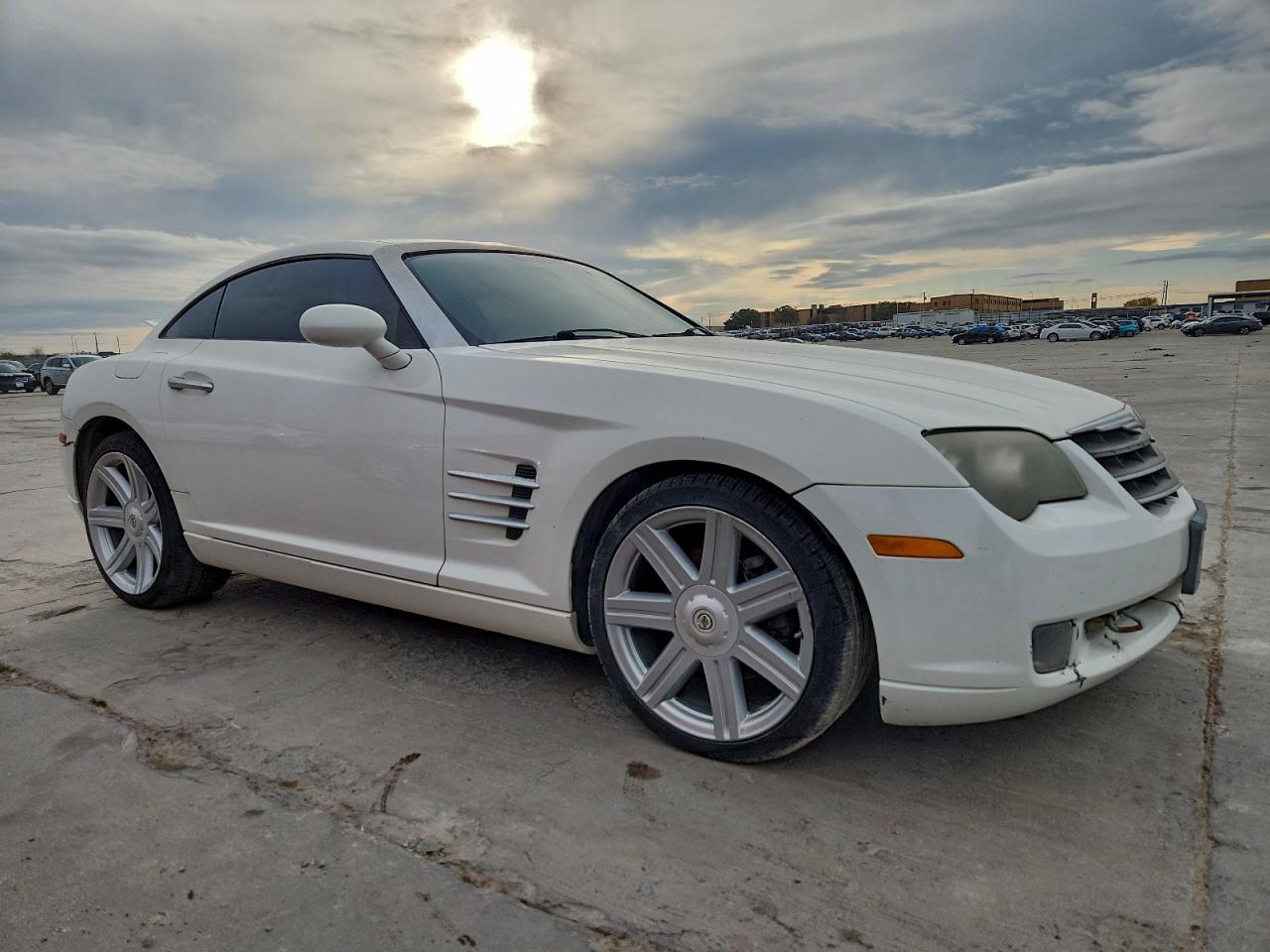 Lot #3317694082 2004 CHRYSLER CROSSFIRE