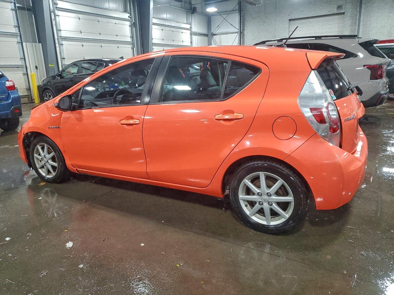 TOYOTA PRIUS C