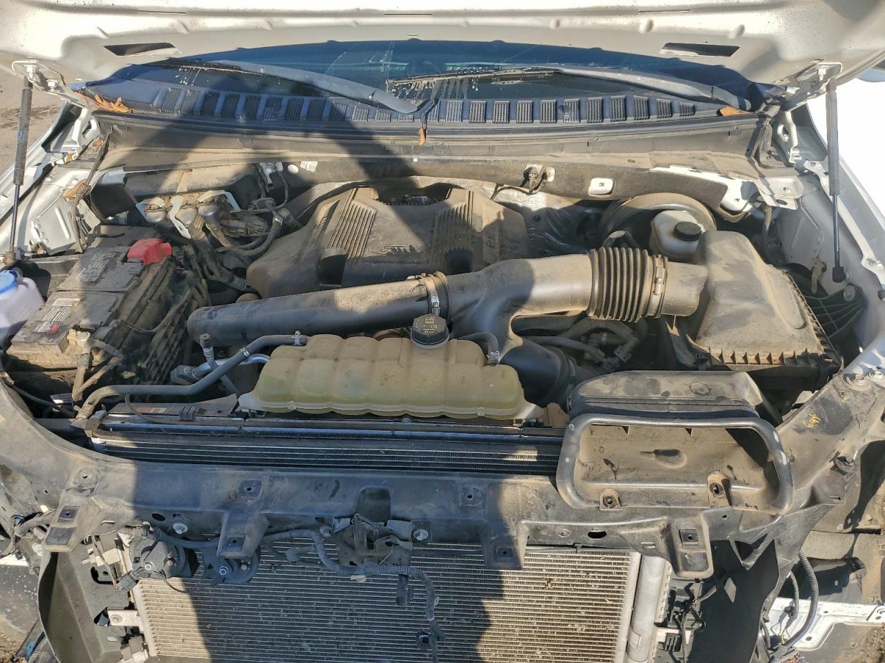 FORD EXPEDITION MAX XLT