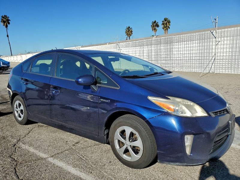 2014 TOYOTA PRIUS #3311795183