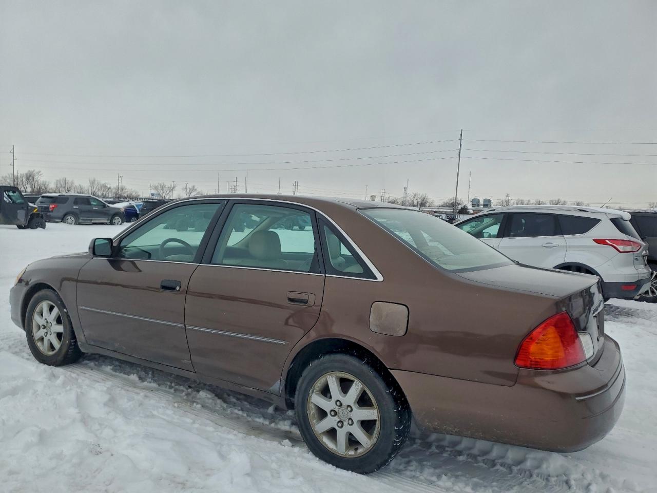Lot #3311115897 2000 TOYOTA AVALON XL