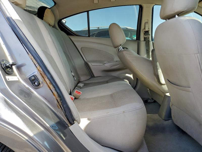 2015 NISSAN VERSA S #3305404309