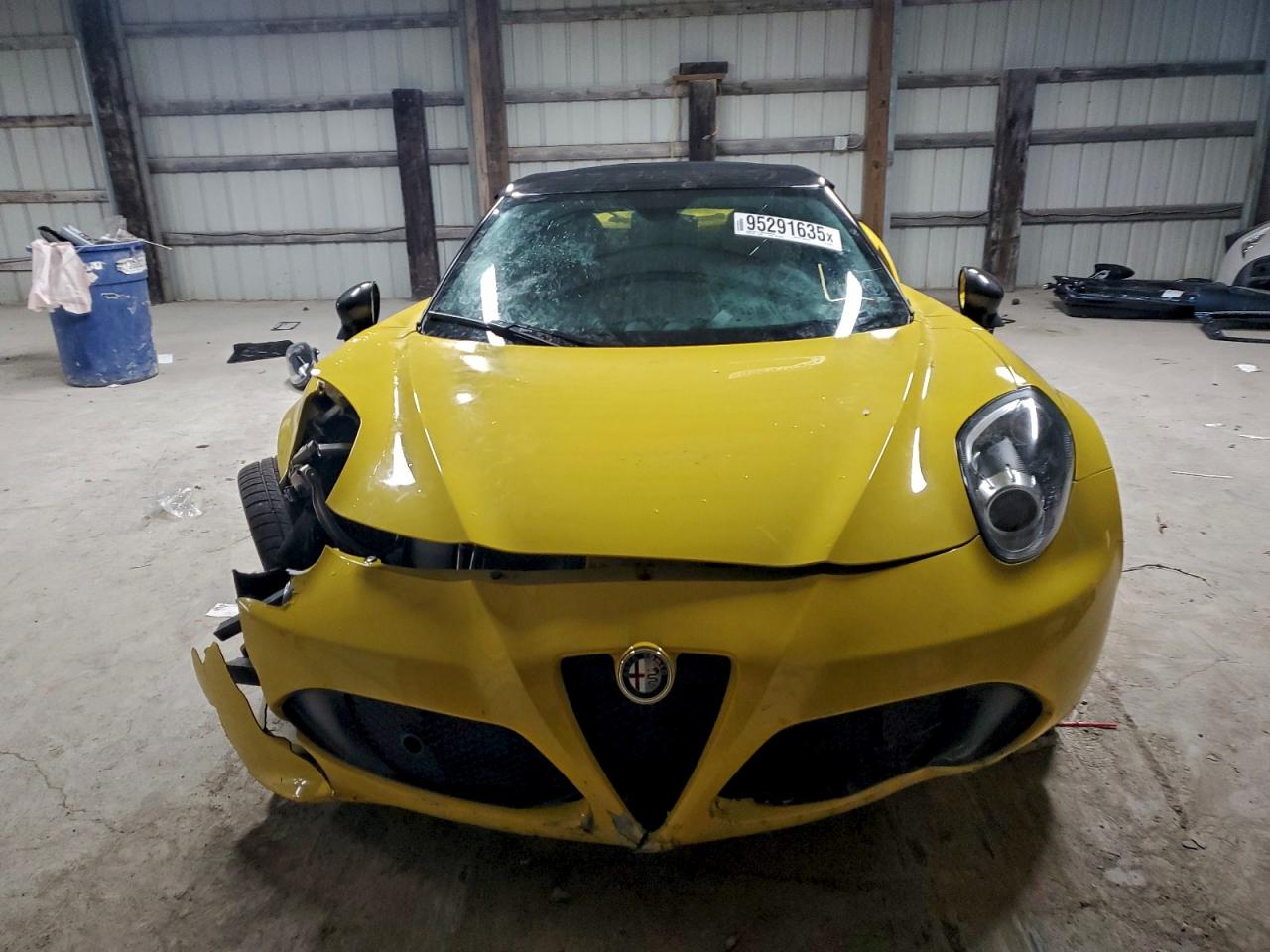 ALFA ROMEO 4C SPIDER