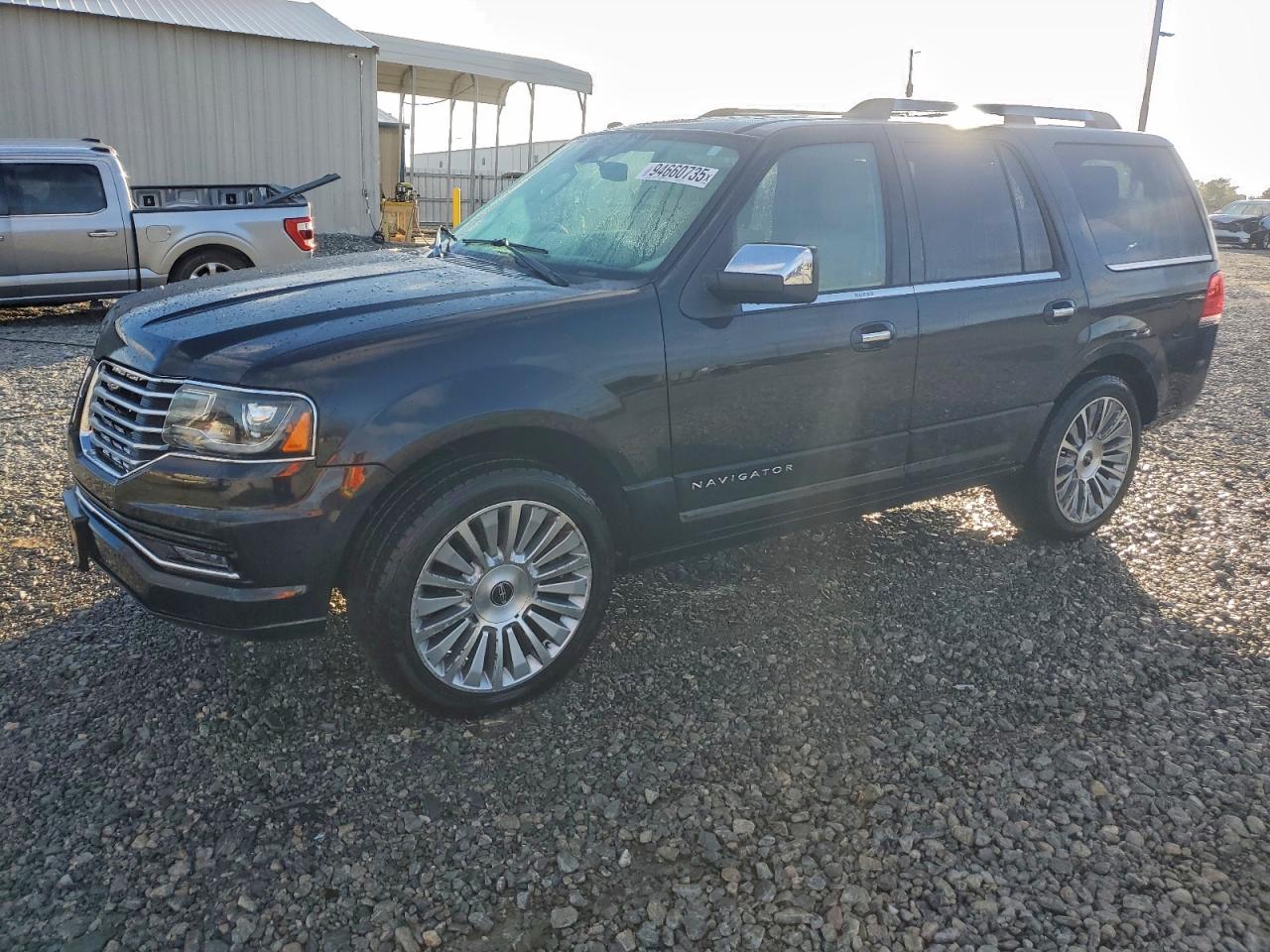 LINCOLN NAVIGATOR