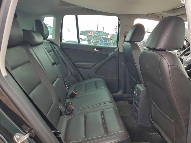 2012 VOLKSWAGEN TIGUAN S #3305331371