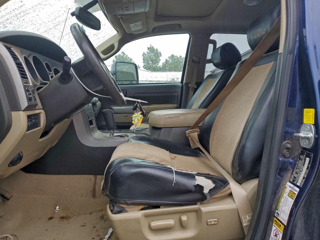 TOYOTA TUNDRA CREWMAX SR5