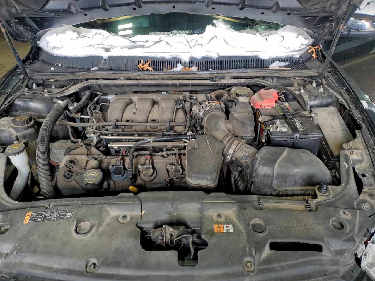 Lot #3317760092 2015 FORD TAURUS LIM