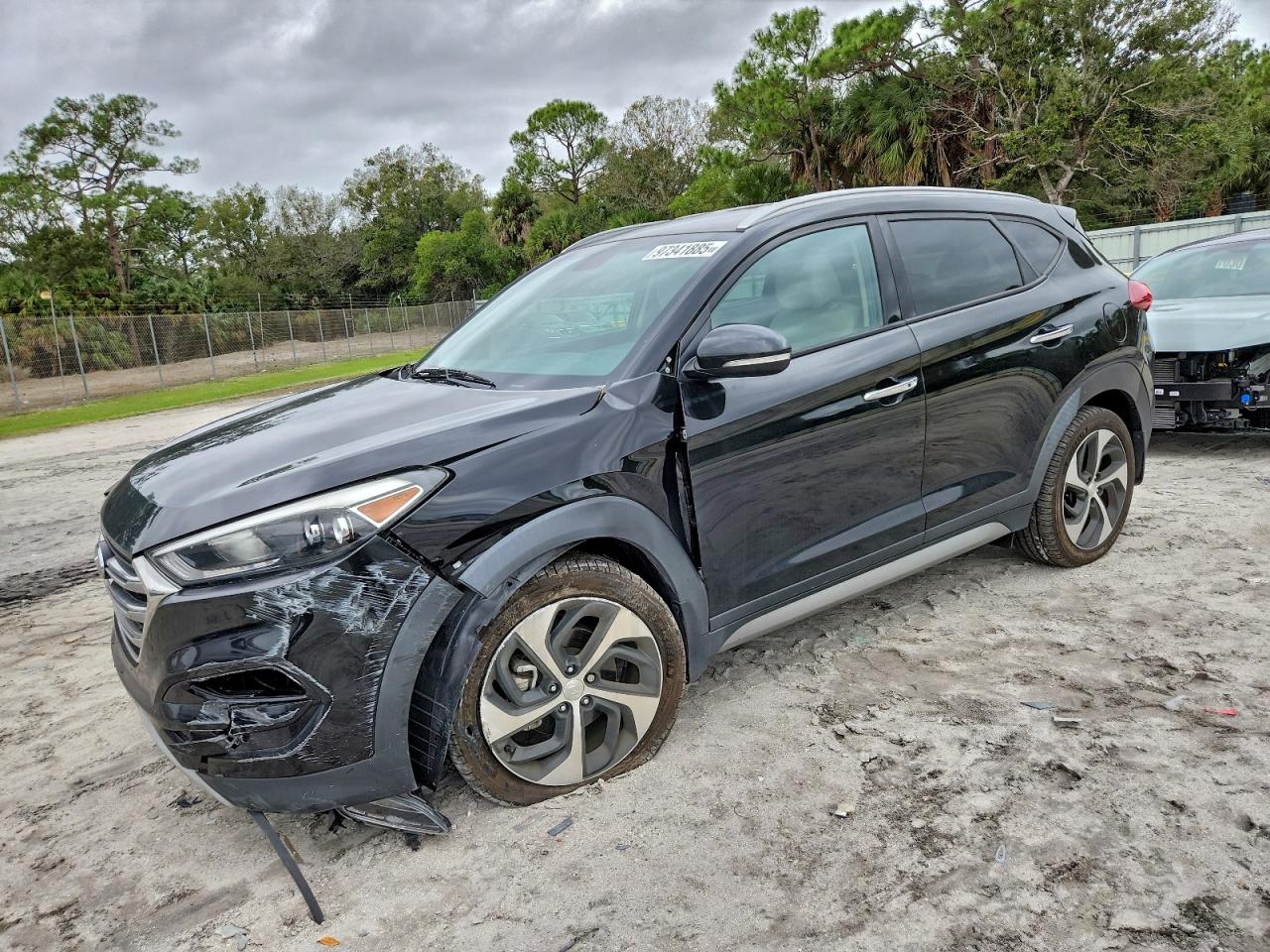 HYUNDAI TUCSON LIMITED