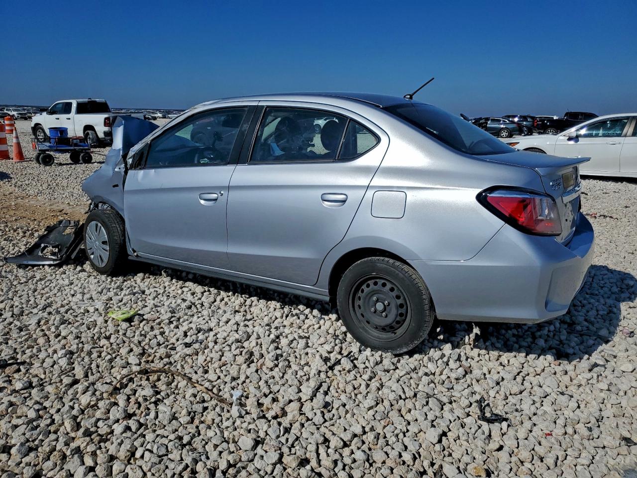 MITSUBISHI MIRAGE G4 ES