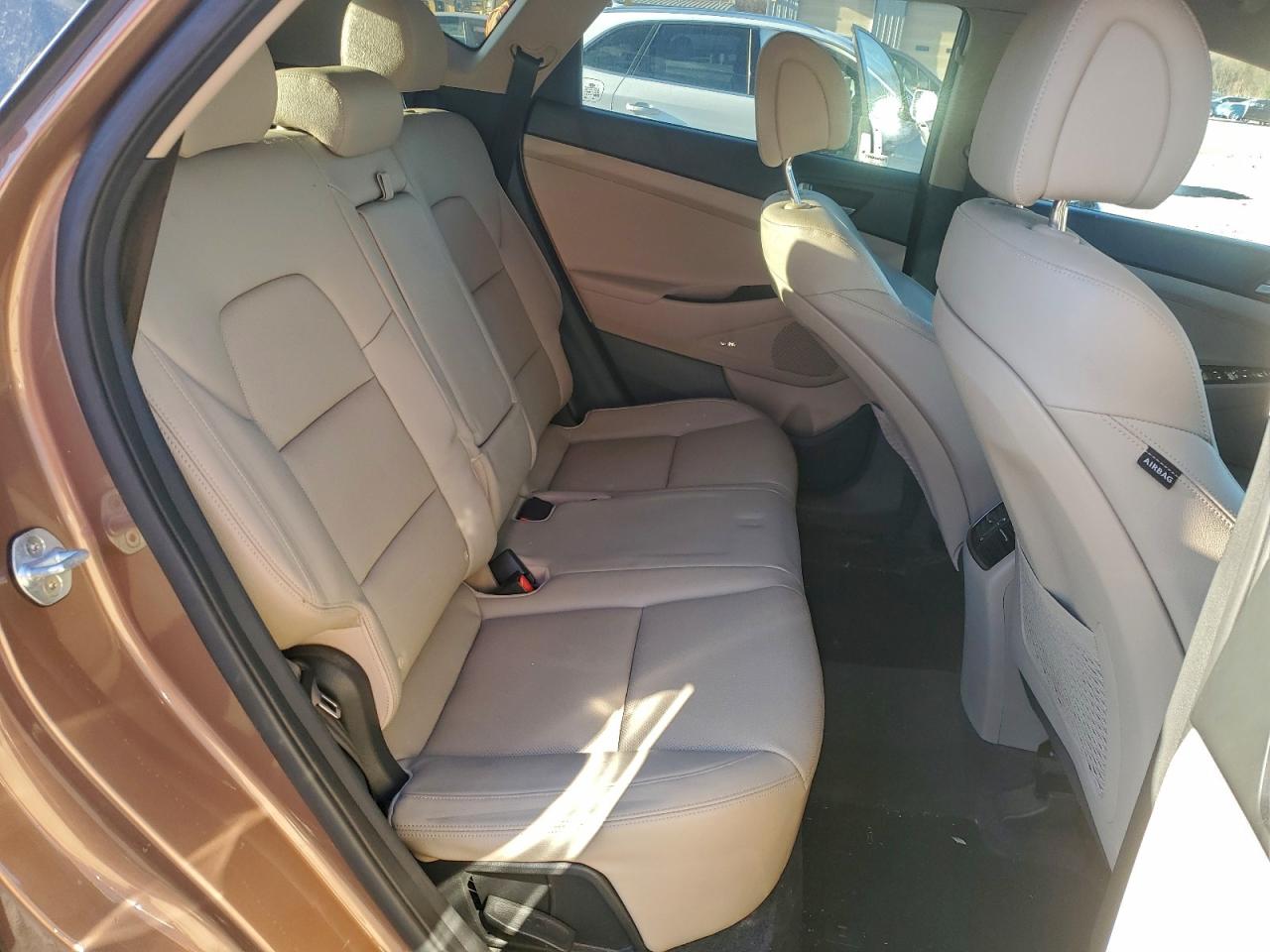 Lot #3315961195 2017 HYUNDAI TUCSON LIM