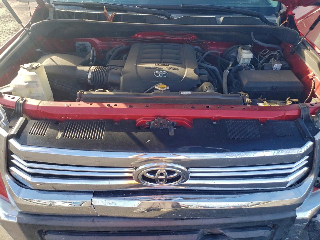 TOYOTA TUNDRA CREWMAX SR5